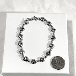 New One Of A Kind .925 Silver 7” heart shaped link bracelet