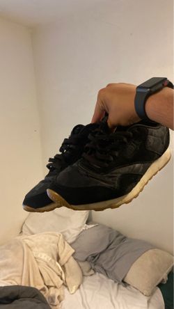 Reebok classics size 12
