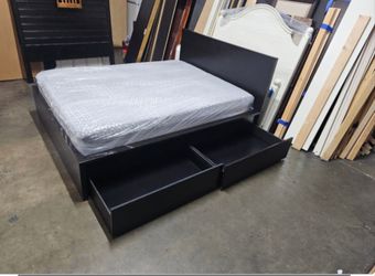 Queen Black Platform Bed Frame with Storage Drawers