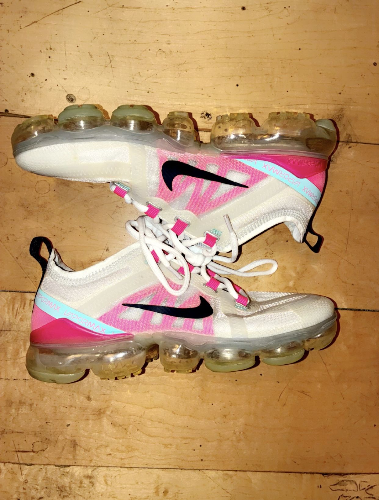 Nike Air Vapormax Size 7 Women 