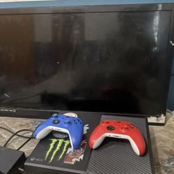 Xbox One With 32 Inch Tv (including Controllers)