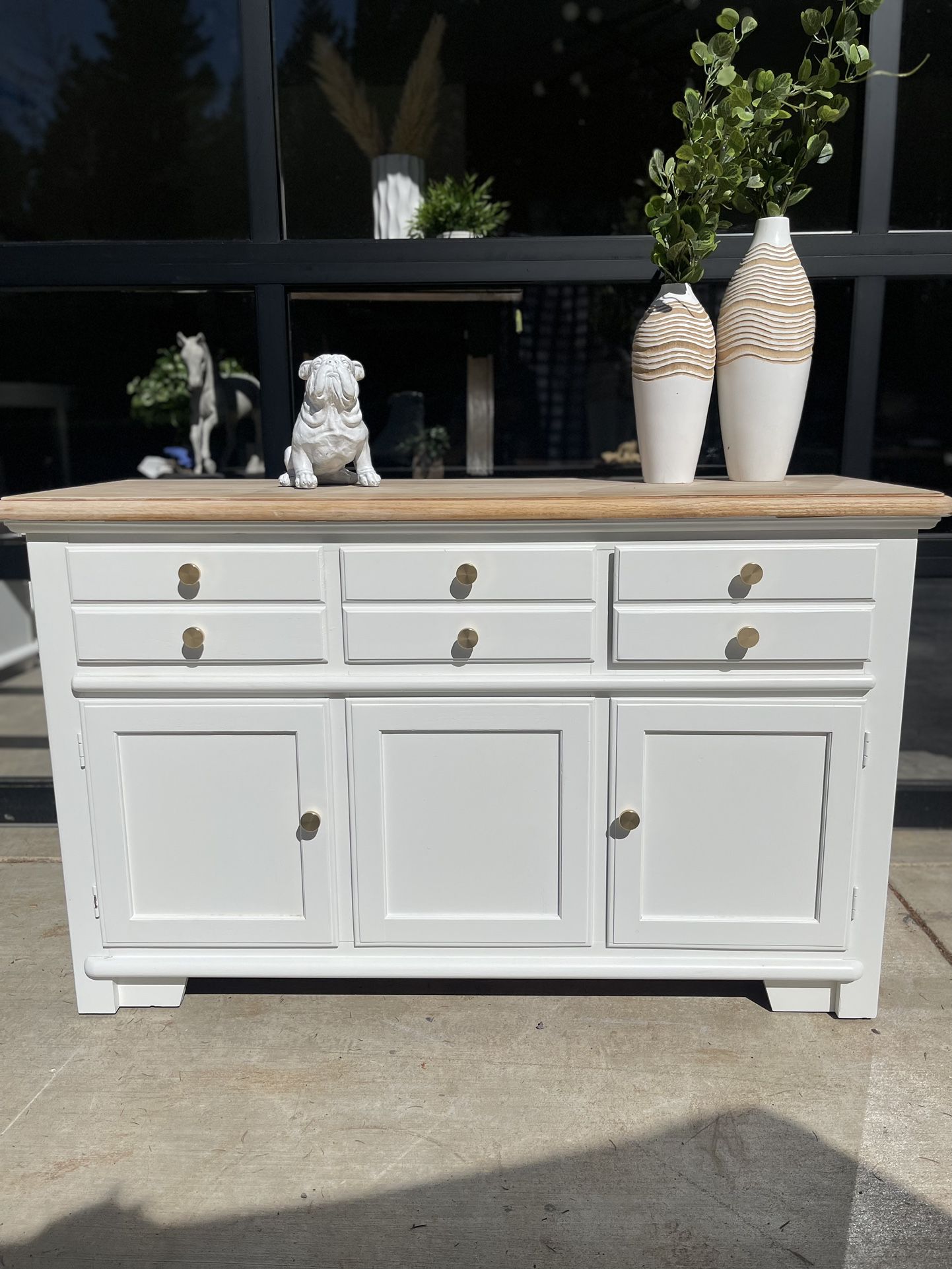 White And Gold Buffet, Tv stand, Credenza Or Sideboard 