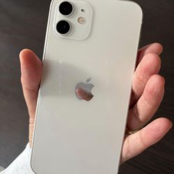 Apple iPhone 12 Unlocked 5G 