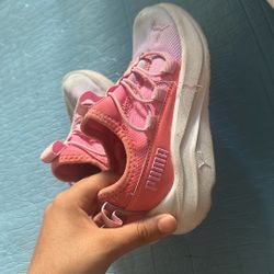 Girls Puma Shoes