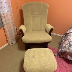 Rocking Chair 