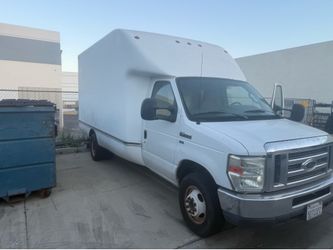 2011 Ford E-350
