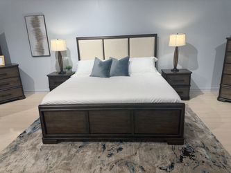 King Bedroom set with Upholstered Headboard