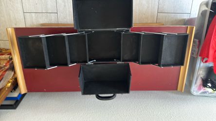 Tru Make Up train Case
