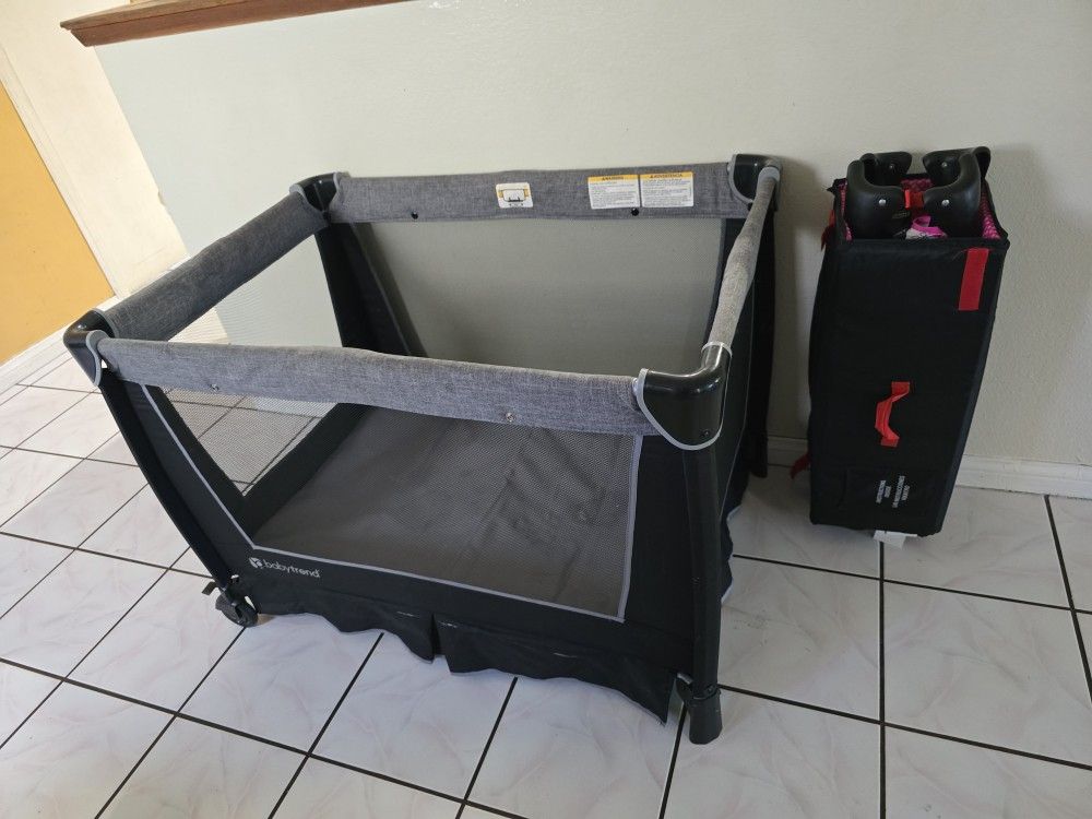 Baby Crib/Play Pen