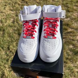 Nike Supreme Air Force 1 Mid Sz6M / 7.5W VNDS