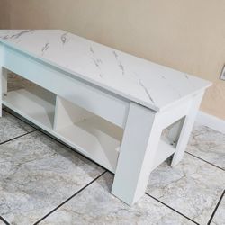 Coffee Table With Storage 