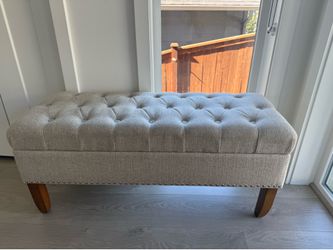Tufted Upholstered Storage Bench with Nailhead Trim