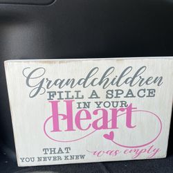 Grandchildren Sign 