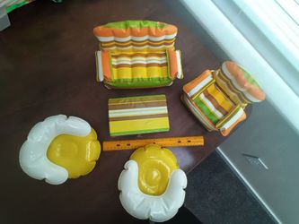 Vintage Zee Toys plastic furniture set