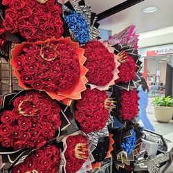 Flores bouquet gift ramos buchones Flores crochet
Flores eternas 
Forever flowers 
$30 up depending on style