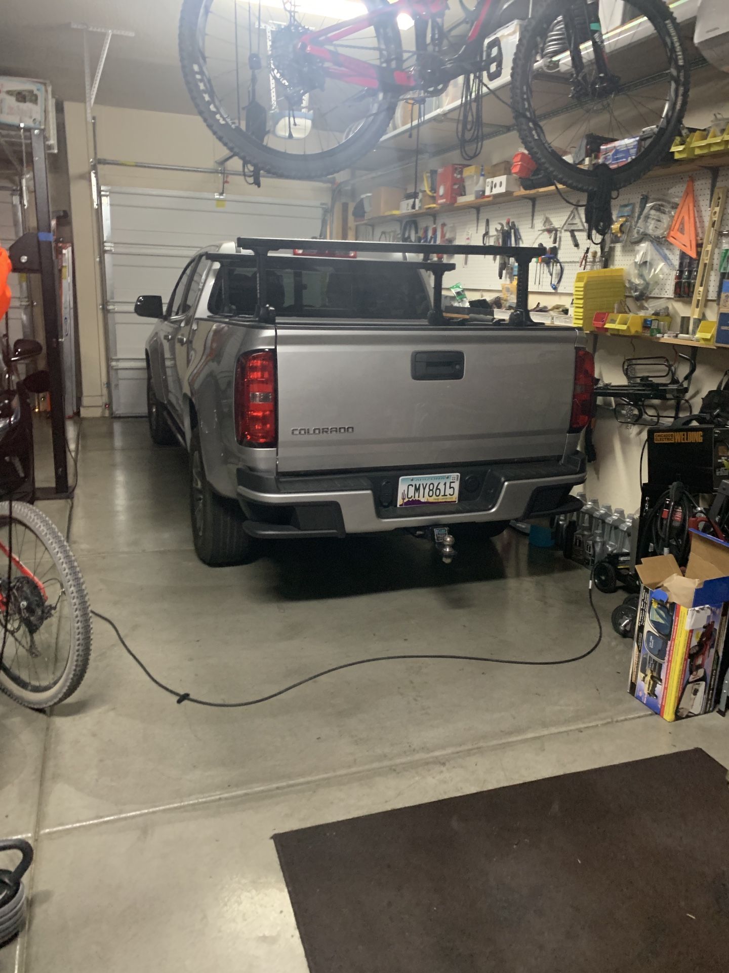 Thule Xsporter Pro Adjustable Bed Rack