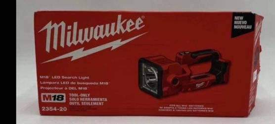 New in box Milwaukee m18 flashlight