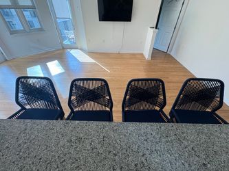 4 Counter Stools