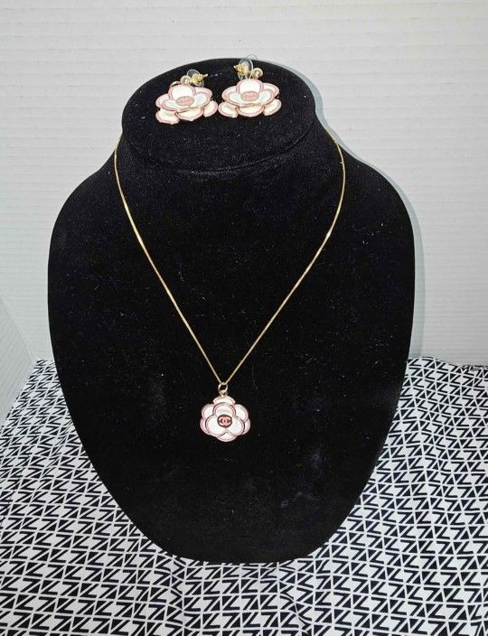 Beautiful Upcycled Luxury Jewelry Sets!!!