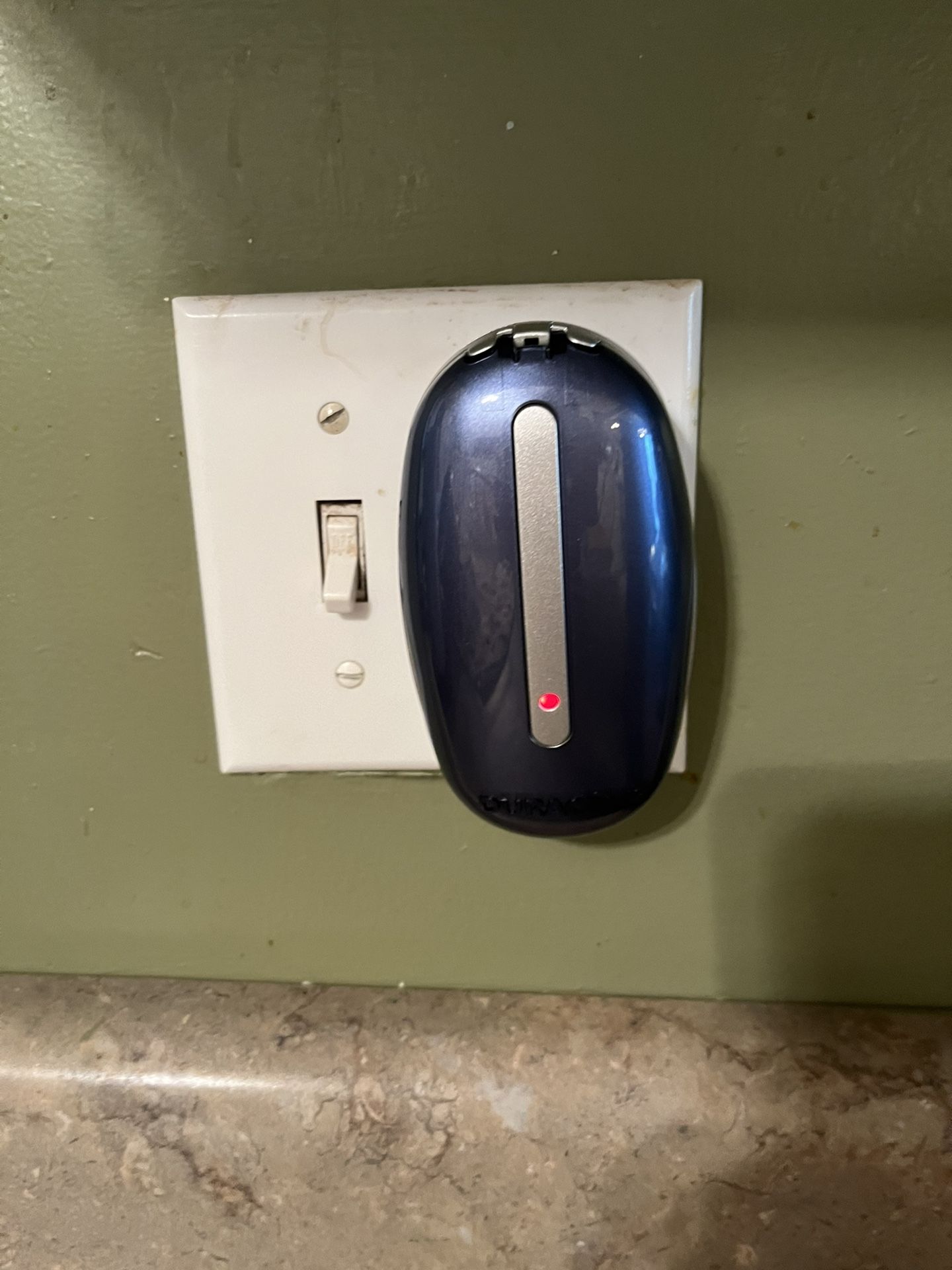 Duracell CEF-20 NiMH Class 2 Blue Battery Charger (New) Bogo Free= $2.50 A Piece