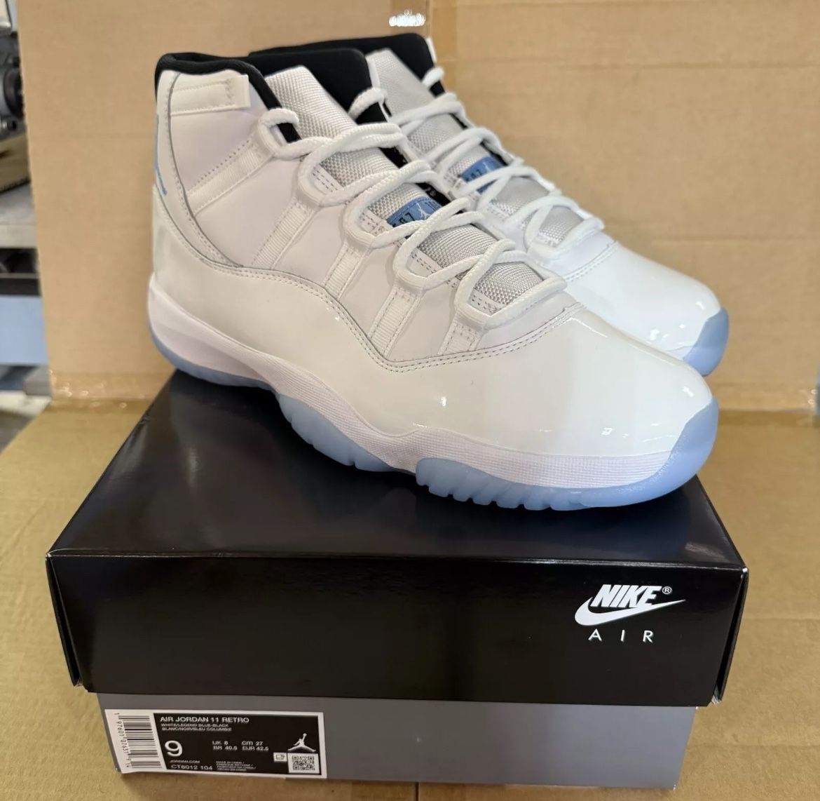 Jordan 11 (Legend Blue) Sz9 