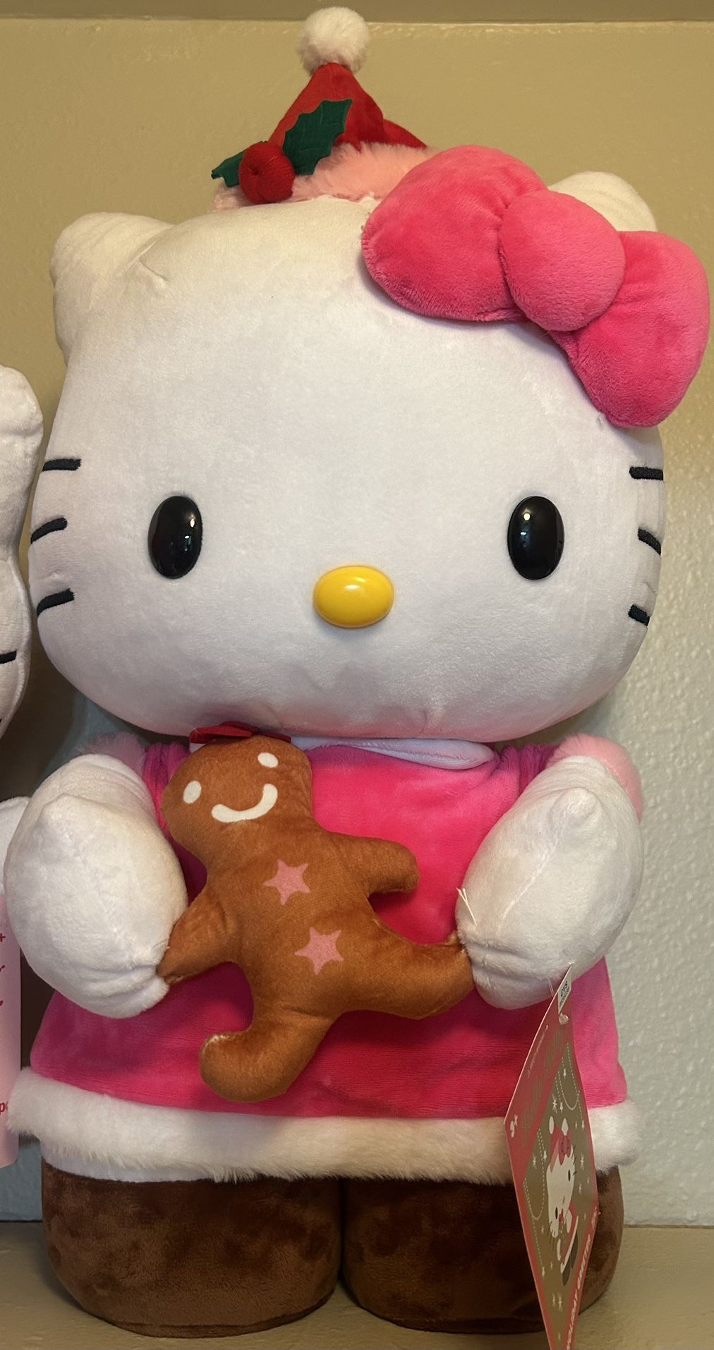 Hello Kitty Christmas Greeter 🩷🤎