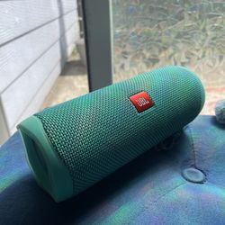 JBL Speaker Blue 