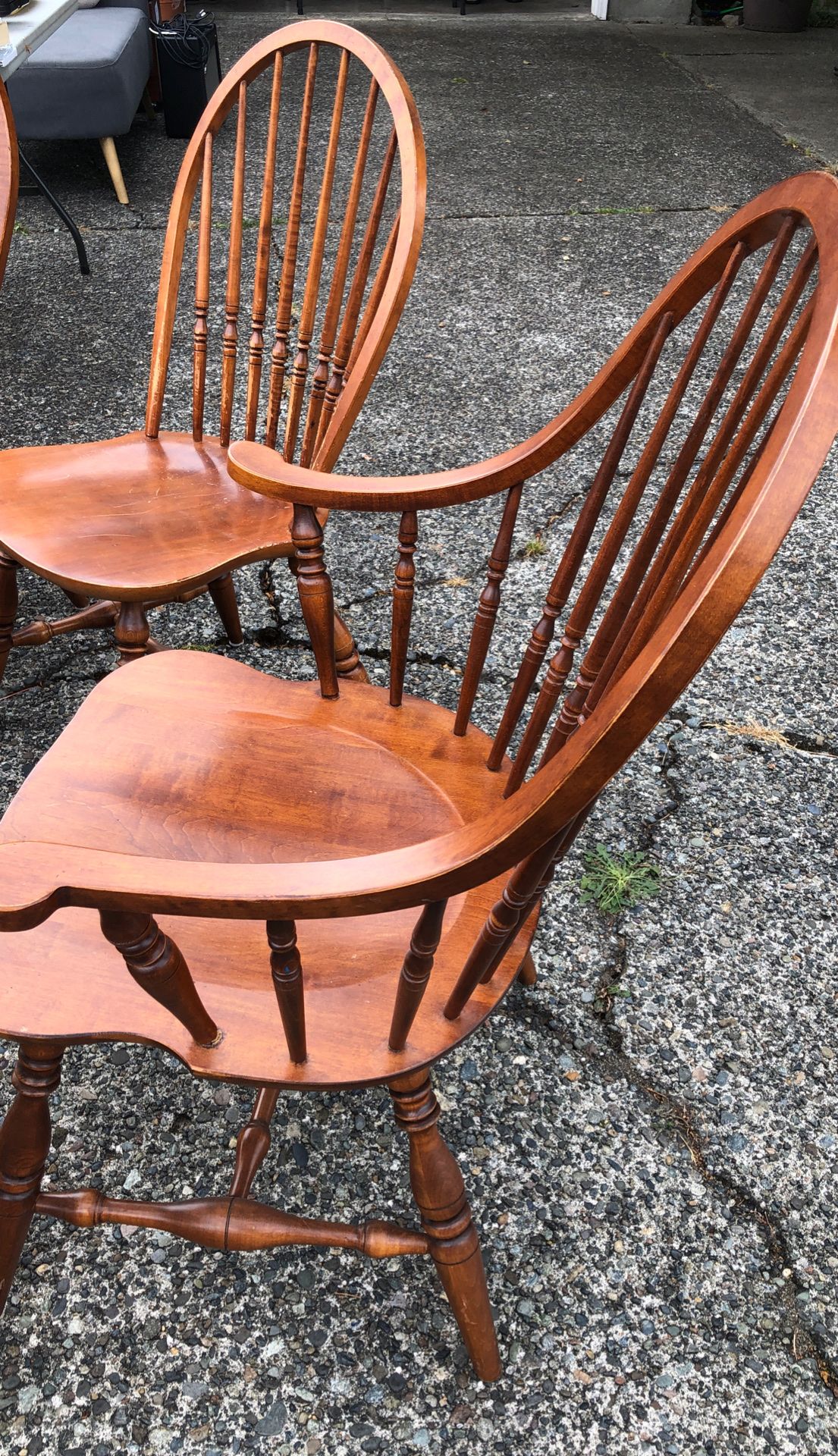 Ethan Allen table with 5 chairs for Sale in Enumclaw, WA OfferUp
