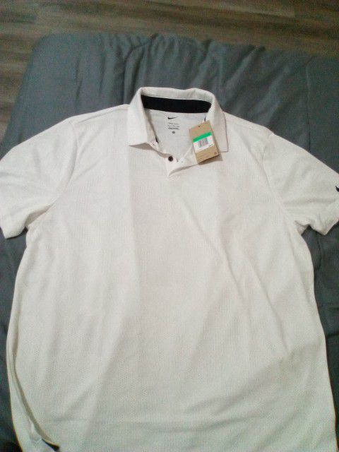 Men's  XtraLarge Nike Golf Shirt