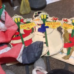 Three Christmas yard steaks one hang in Singapore