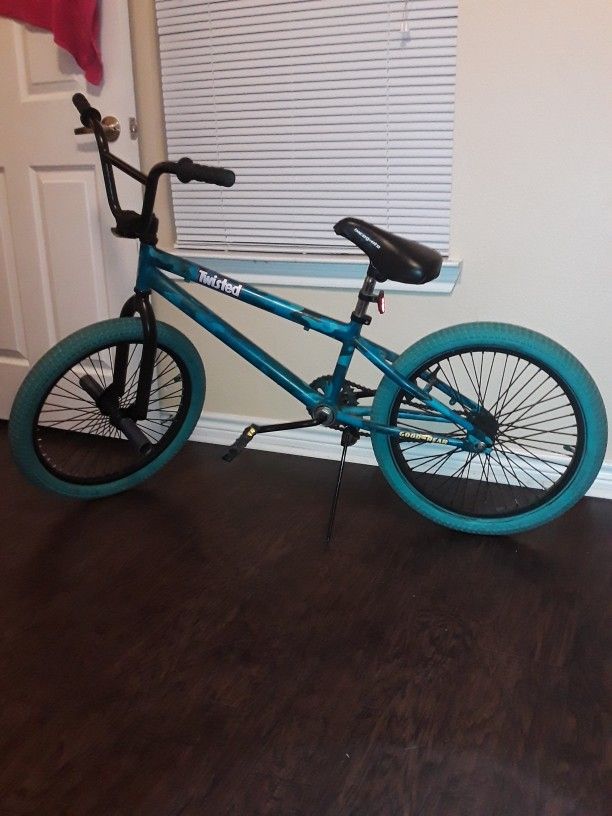 Blue Camouflage Incognito Bmx Bike for Sale in Corp Christi, TX OfferUp