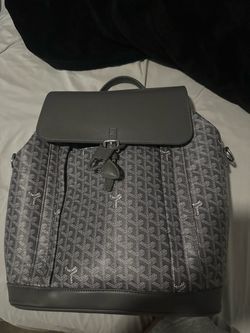 Grey Goyard bag