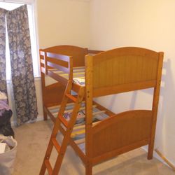 bunk bed 