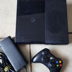 Xbox 360 E 250gb