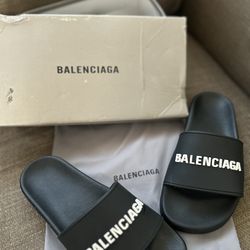 Balenciaga Slippers