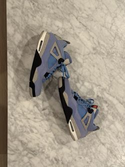 Jordan 4 “University Blue” Size 12