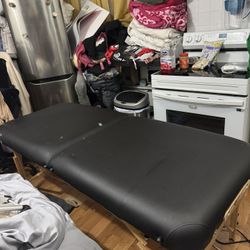 earthlite massage table