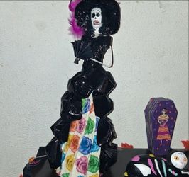 Handcrafted Catrina Day of the Dead Skeleton Figurine
