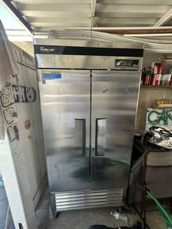 Turbo Air Tsr-35SD Freezer