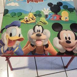 Mickey mouse pals kids folding table
