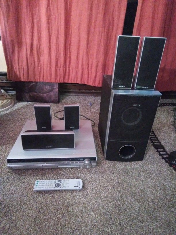 5 Disk Sony Entertainment System
