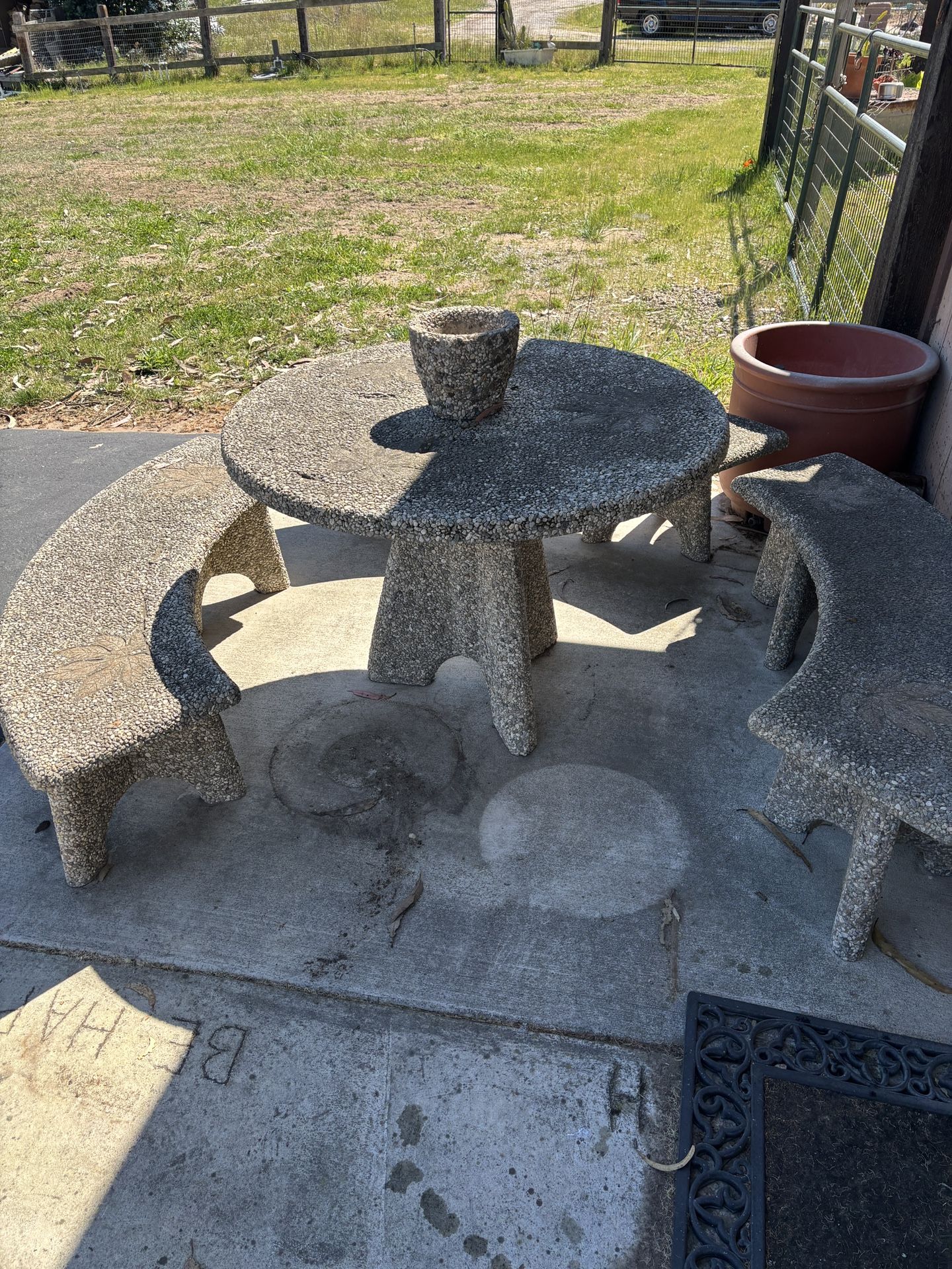 Concrete Table