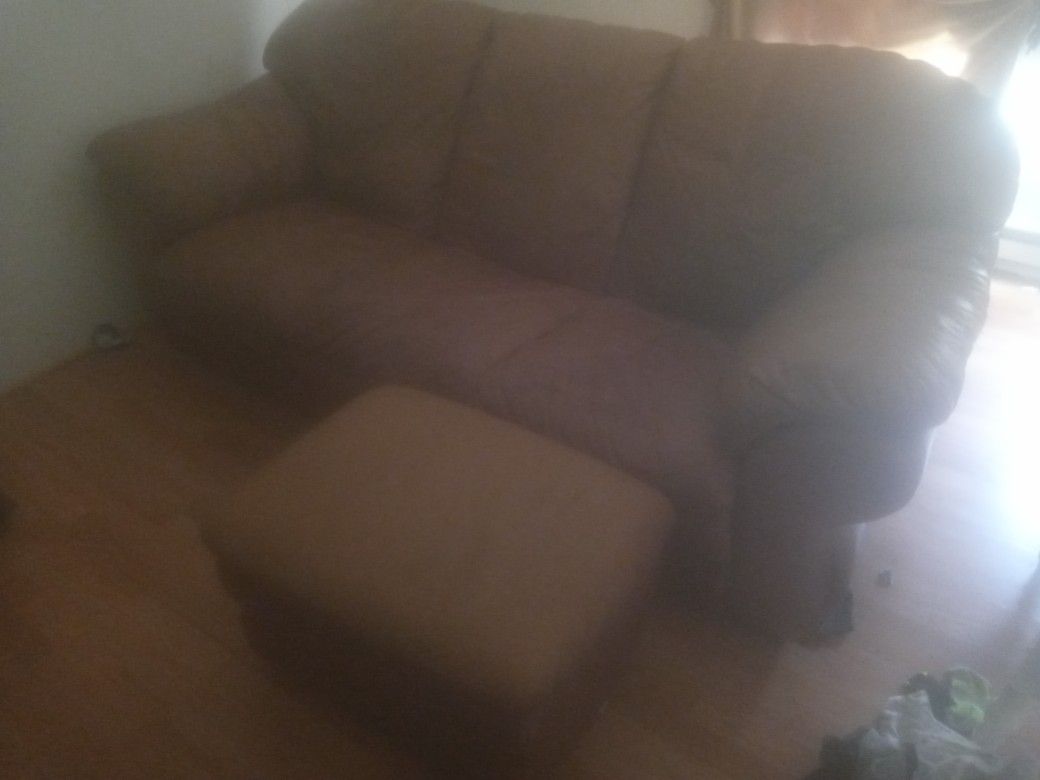 Leather Couch With Ottoman