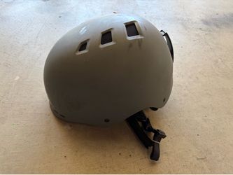 Smith snowboarding helmet (size Lg)