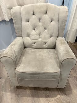 Rocking nursing chair