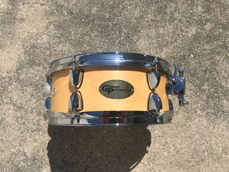 Picollo Snare Drum 5 x 12” maple