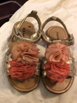 Size 3t girl flower sandals