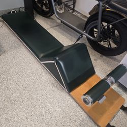 Abdominal Bench