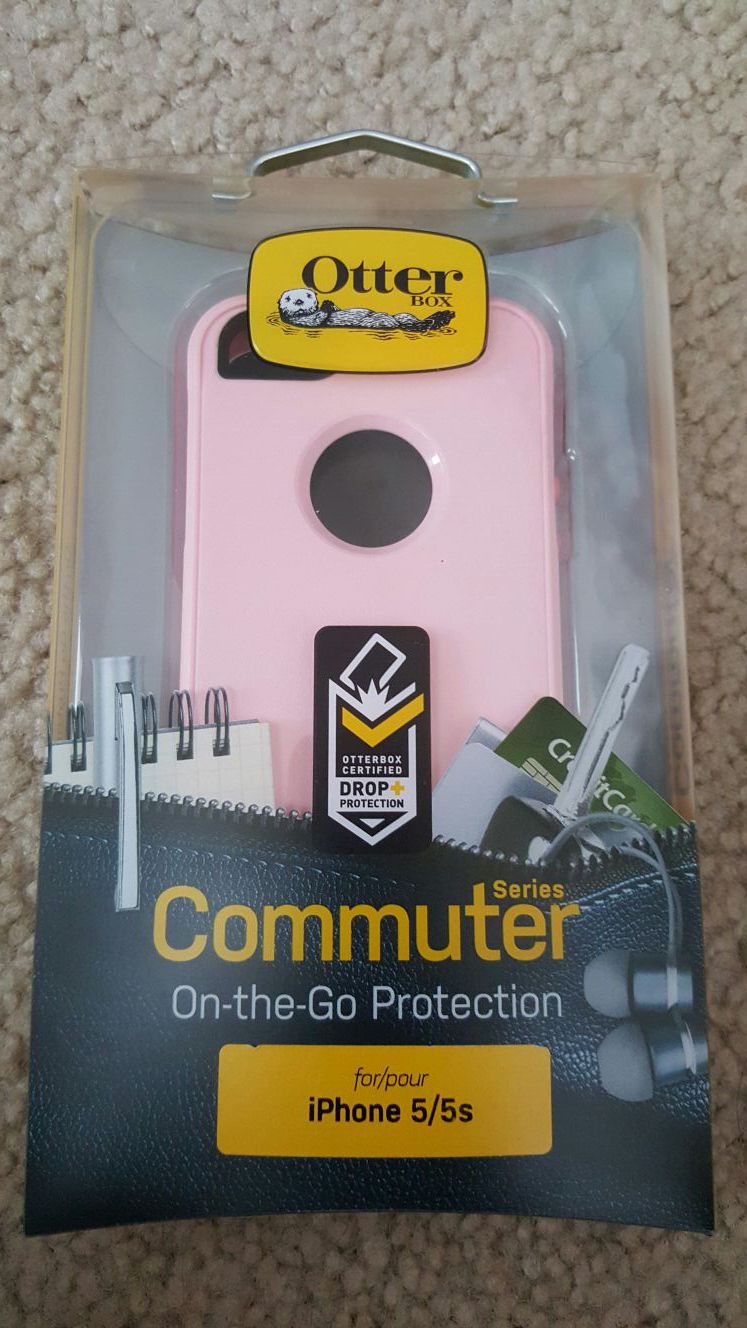 IPhone 5/5s Otter Commuter case. Pink