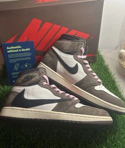 Nike Air Jordan 1 Retro OG x Travis Scott High Mocha  